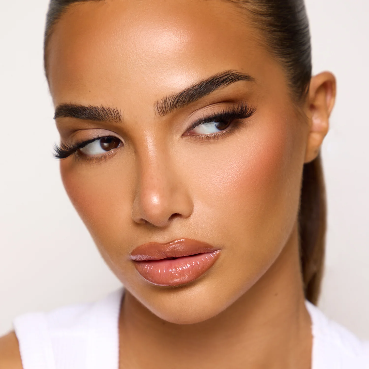 Queen Of Halves - Image 4